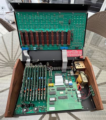 Oberheim-DMX with MIDI and memory expansion